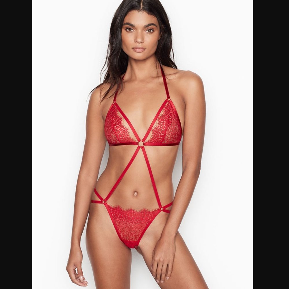 NWT Victoria's Secret Very Sexy Strappy Red Lace Teddy Strappy Lingerie NEW